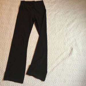 AMERICAN EAGLE Flare Yoga Pants